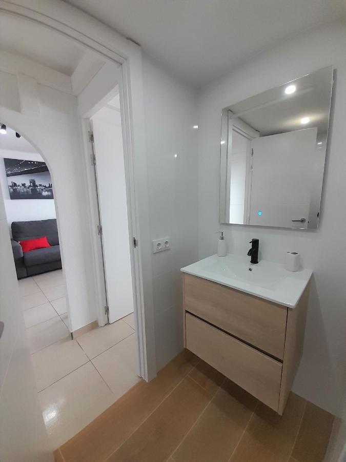 Apartamento Con Magnificas Vistas Al Mar - Wifi Gratis Empuriabrava Luaran gambar